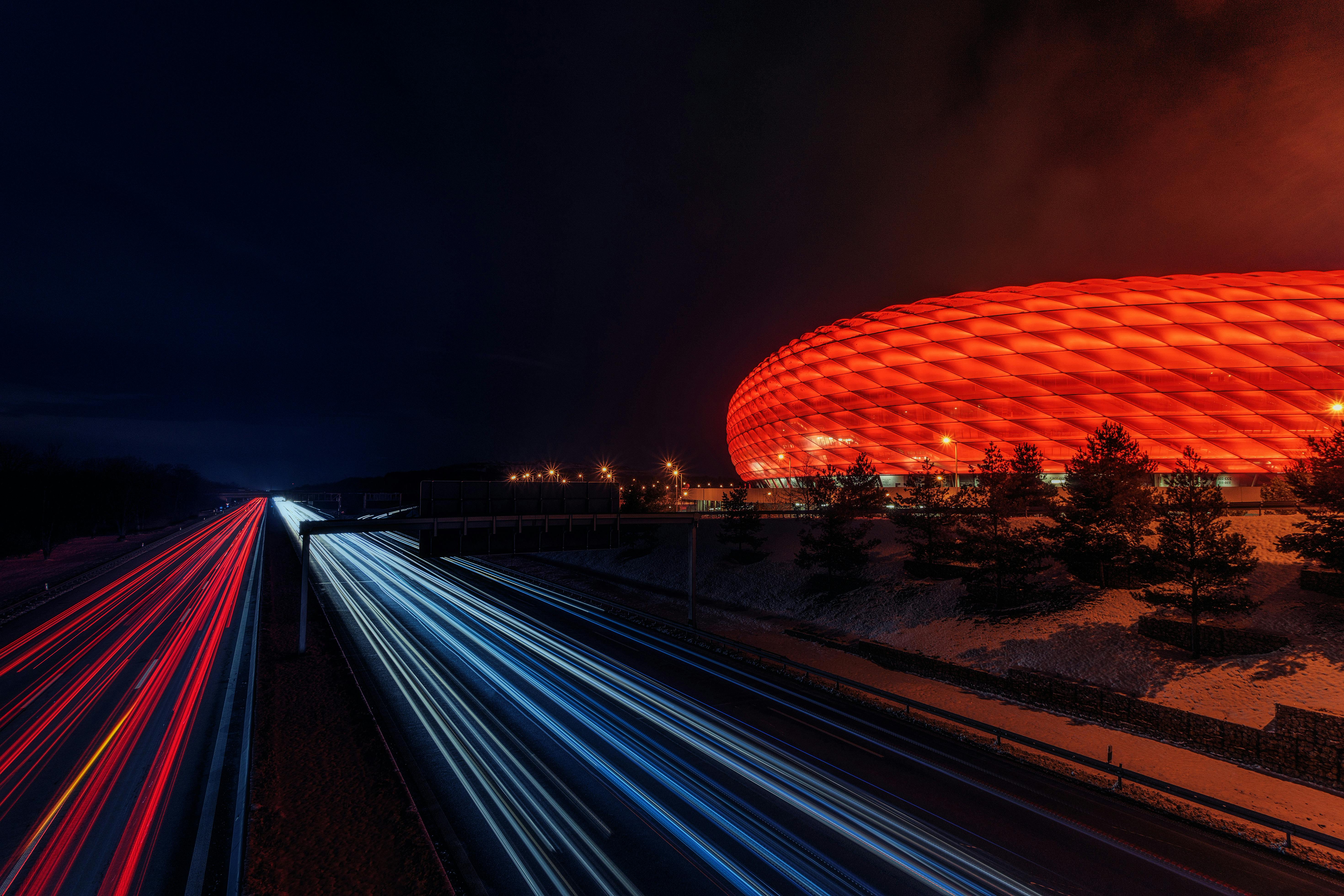 nightime highway